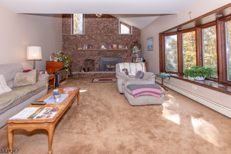 21 Plumer Road Frankford NJ 07860