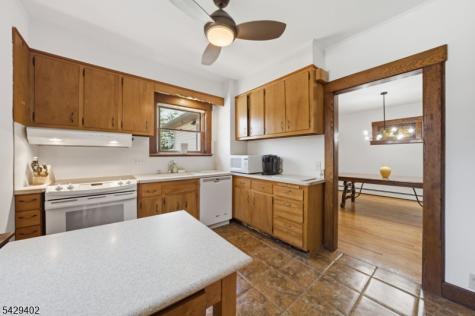 37 Buena Vista Avenue Hawthorne NJ 07506