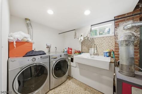 37 Buena Vista Avenue Hawthorne NJ 07506