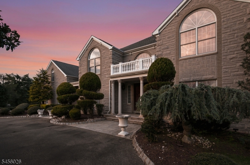 3 Topaz Court Marlboro NJ 07746