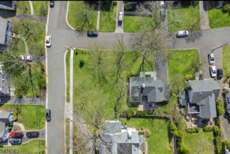 119 Wellington Avenue Millburn NJ 07078