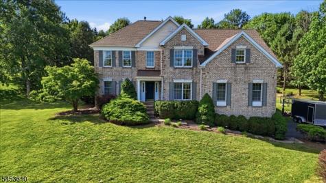 29 Old Schoolhouse Road Bethlehem NJ 08802