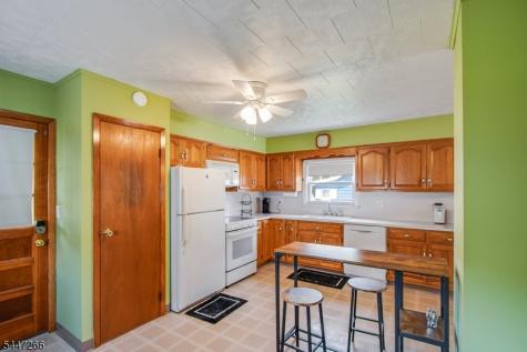 13 North Street Netcong NJ 07857
