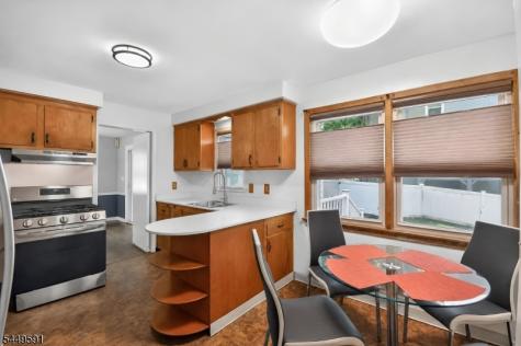 12 Nottingham Road West Orange NJ 07052