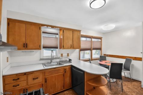 12 Nottingham Road West Orange NJ 07052