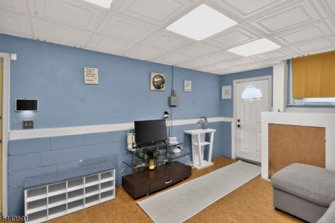 12 Nottingham Road West Orange NJ 07052