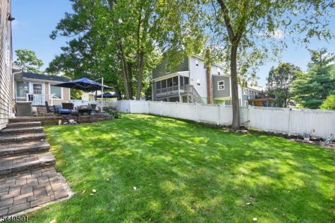 12 Nottingham Road West Orange NJ 07052
