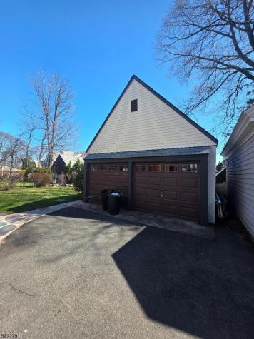 305 E 40th Street Paterson NJ 07504