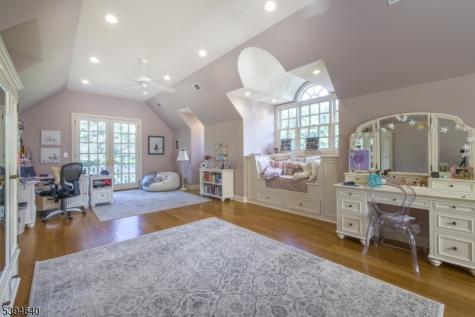 3 Winston Farm Lane Mendham NJ 07931