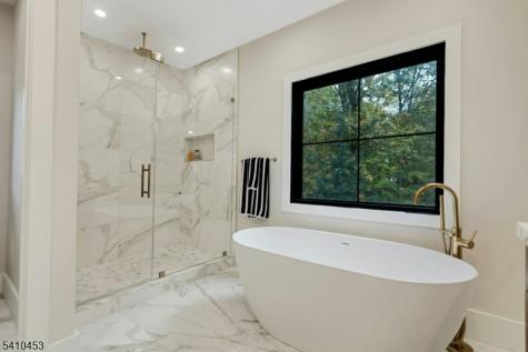 83 W End Avenue Summit NJ 07901