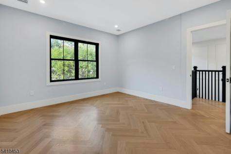 83 W End Avenue Summit NJ 07901