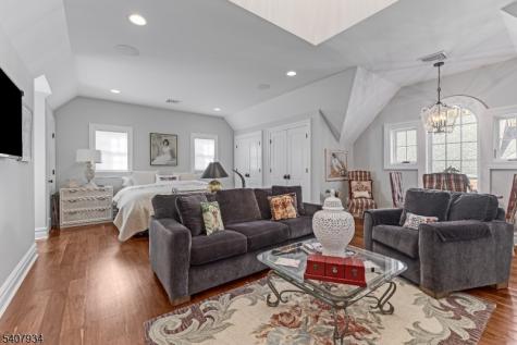 109 Mosle Road Mendham NJ 07931