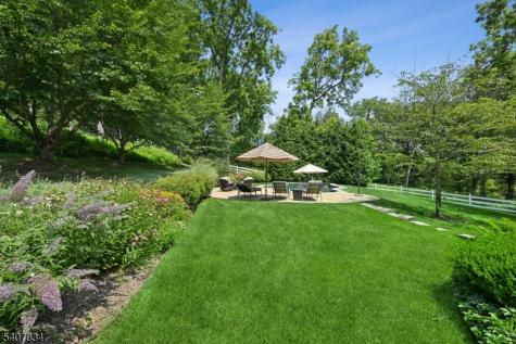 109 Mosle Road Mendham NJ 07931