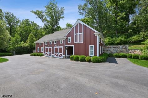 109 Mosle Road Mendham NJ 07931
