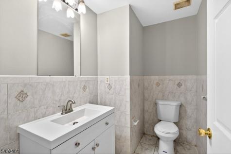 5 Campbell Road Hillsborough NJ 08844