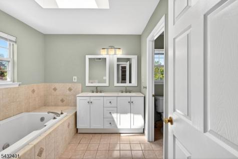 5 Campbell Road Hillsborough NJ 08844