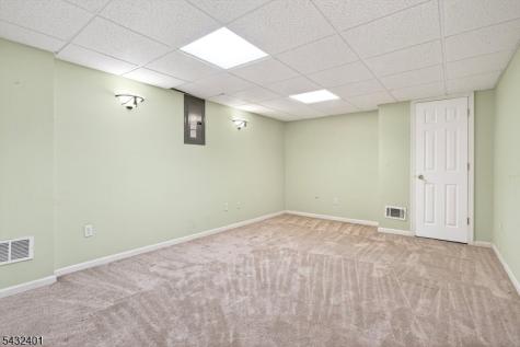 5 Campbell Road Hillsborough NJ 08844
