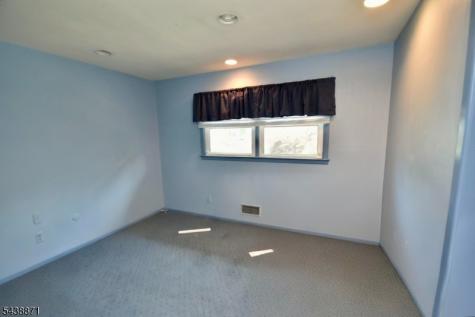 615 Lamanna Drive River Vale NJ 07675
