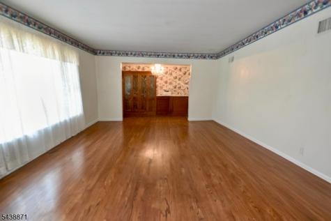 615 Lamanna Drive River Vale NJ 07675