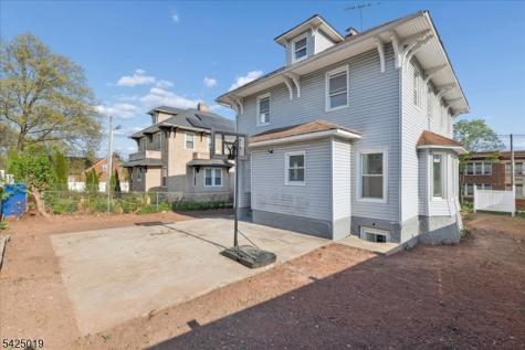 109 E 6th Avenue Roselle NJ 07203