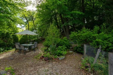 2215 Lakeside Drive Vernon NJ 07422