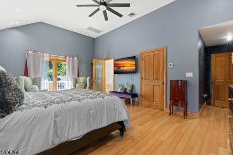 15 Kuiken Court Wayne NJ 07470