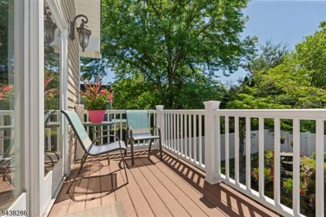 15 Kuiken Court Wayne NJ 07470