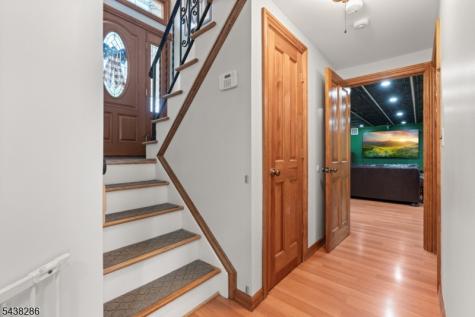 15 Kuiken Court Wayne NJ 07470