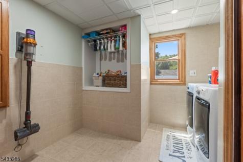 15 Kuiken Court Wayne NJ 07470