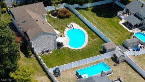 15 Kuiken Court Wayne NJ 07470