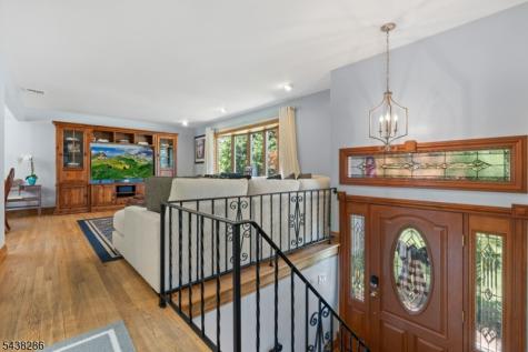 15 Kuiken Court Wayne NJ 07470