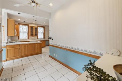 164 S Highwood Avenue Glen Rock NJ 07452