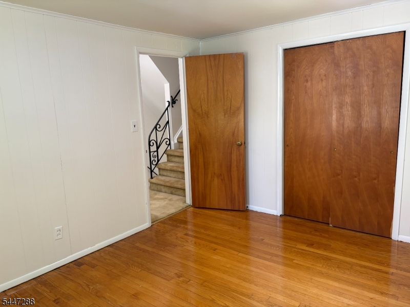 33 Longacre Drive Livingston NJ 07039