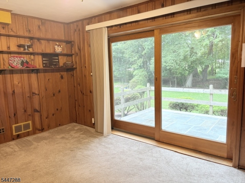 33 Longacre Drive Livingston NJ 07039