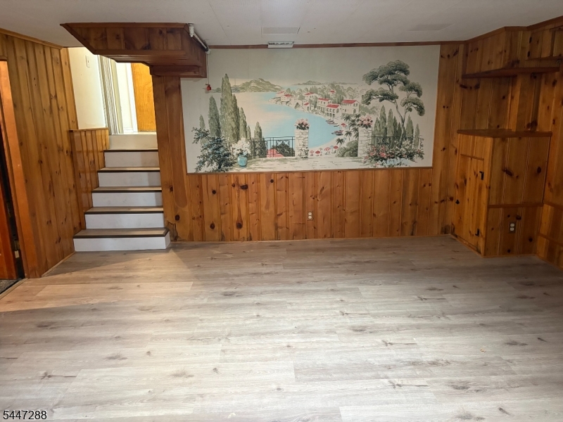 33 Longacre Drive Livingston NJ 07039