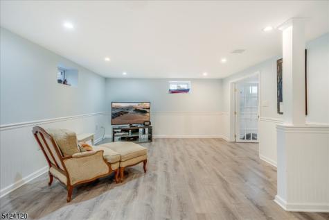 95 Silver Spring Road Millburn NJ 07078