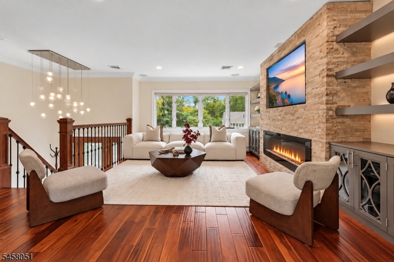 33 Canterbury Drive Scotch Plains NJ 07076