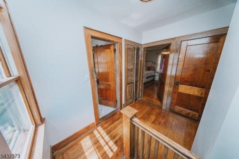 114 Martin Street Roselle NJ 07203