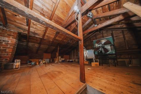 114 Martin Street Roselle NJ 07203