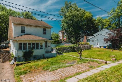 114 Martin Street Roselle NJ 07203