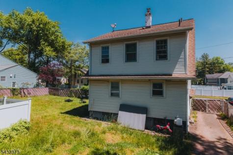 114 Martin Street Roselle NJ 07203