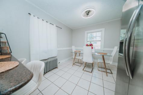114 Martin Street Roselle NJ 07203