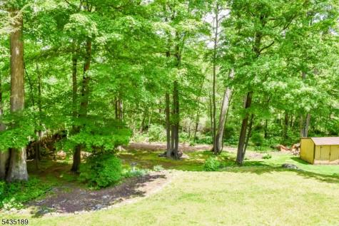 98 Gould Road West Milford NJ 07435