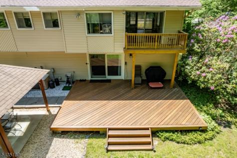 98 Gould Road West Milford NJ 07435