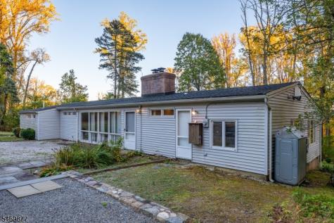 657 Mount Kemble Avenue Harding NJ 07960
