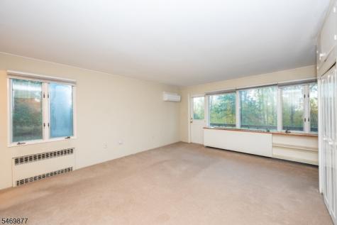 657 Mount Kemble Avenue Harding NJ 07960