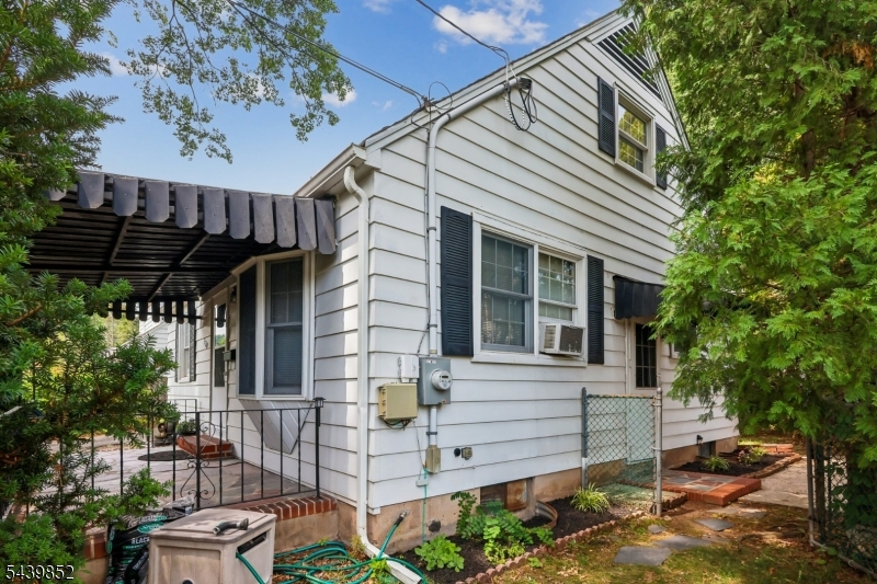 320 Redmont Road North Plainfield NJ 07063