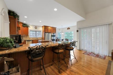 22 Meadow Lake Drive Mahwah NJ 07430