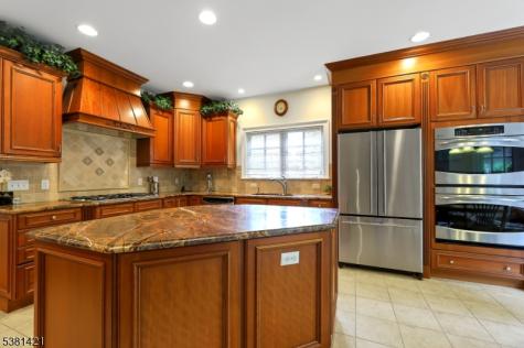 22 Meadow Lake Drive Mahwah NJ 07430