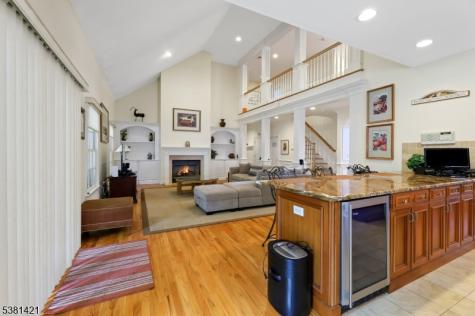 22 Meadow Lake Drive Mahwah NJ 07430